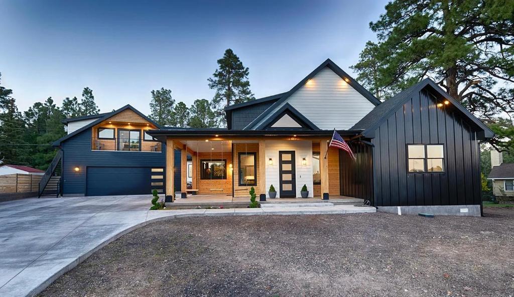 LUXURY MODERN FAMILY VACATION Bison Ridge Retreat, Show Low (updated