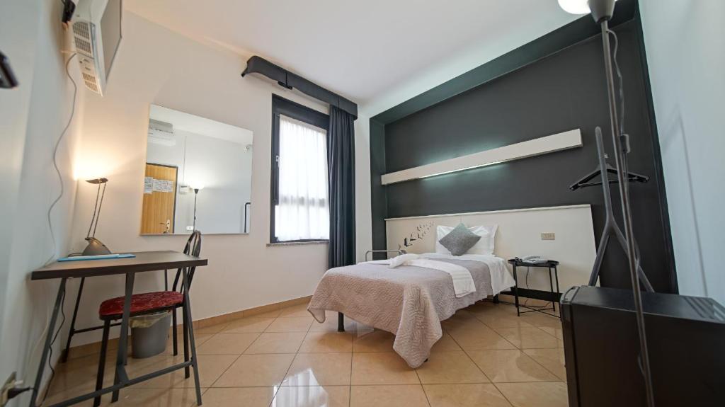Hotel Nuovo Sole HNS - Habitación Individual Con Baño Privado