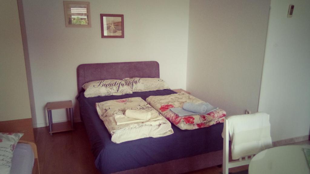 Posteľ alebo postele v izbe v ubytovaní Apartments Silvija