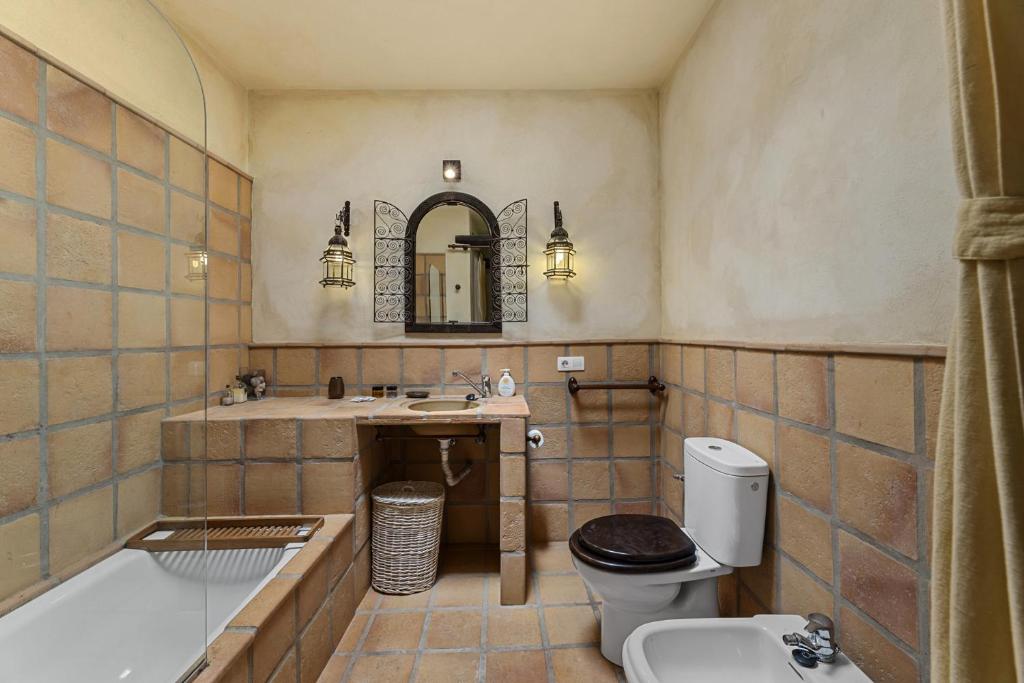 Kúpeľňa v ubytovaní Bermeja - Apartamento rural con piscina
