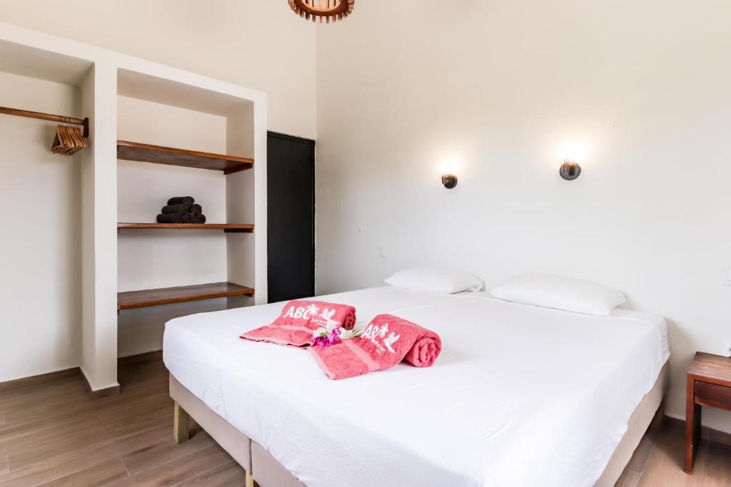 Postel nebo postele na pokoji v ubytování ABC Resort Curacao