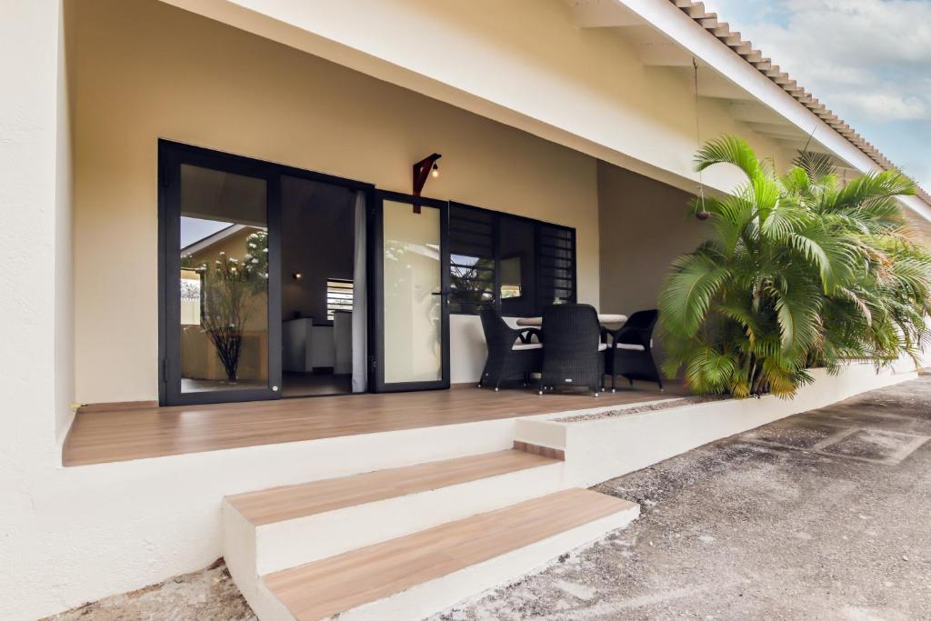 Balkón nebo terasa v ubytování ABC Resort Curacao