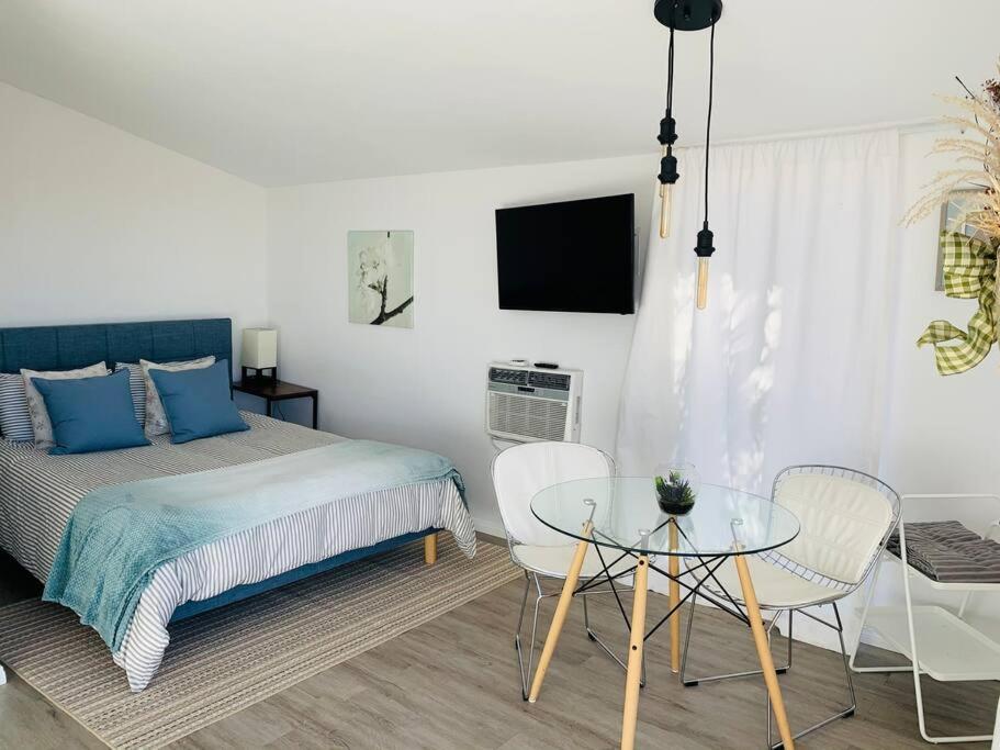 30 PCT OFF! Malibu Serene Cabin, Ocean View, Beach - Apartamento De Una Habitación