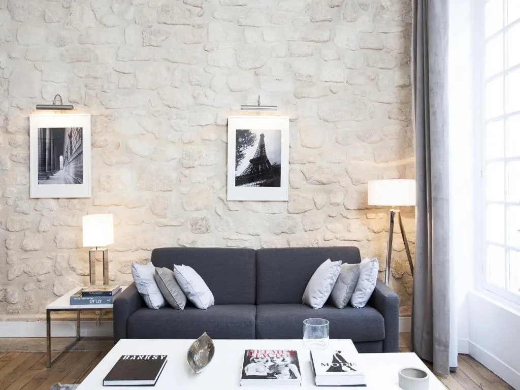 Luxury 2 Bedrooms Le Marais I by Livinparis, Paris, France