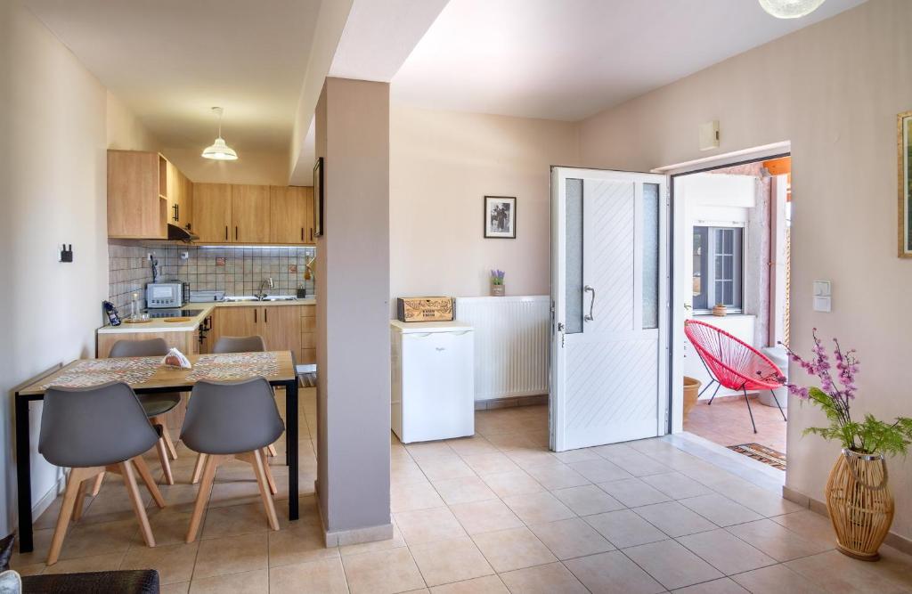 Kuchyň nebo kuchyňský kout v ubytování Seashore Apartments