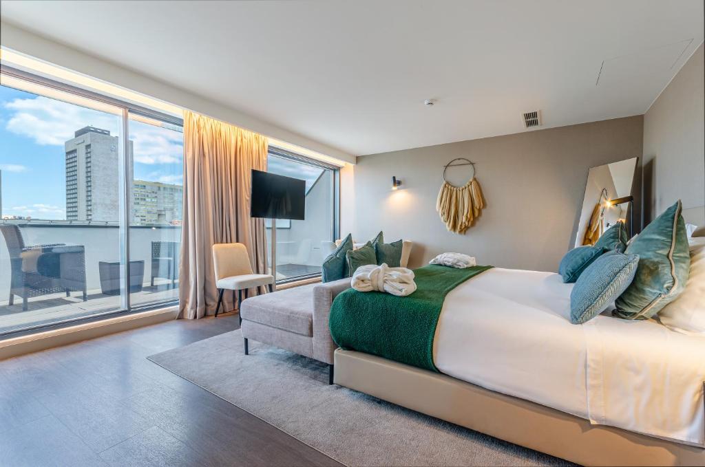 
Junior Suite with Balcony
