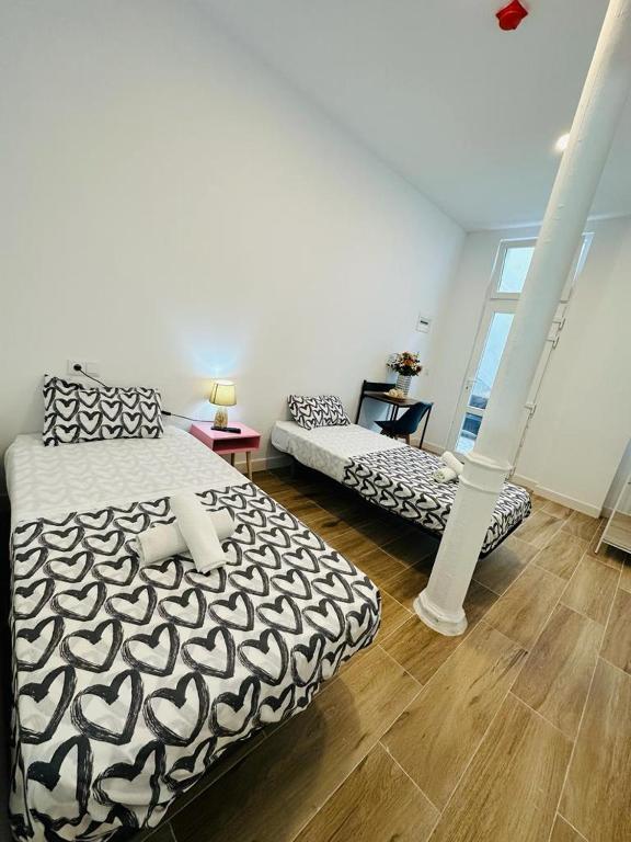 HOSTEL COSTA-LUZ Béjar 28-30 - Twin Room With Shower