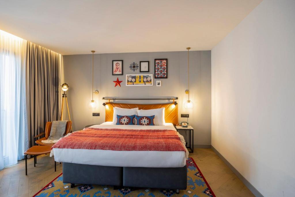 Postel nebo postele na pokoji v ubytování Hotel Indigo Belgrade by IHG