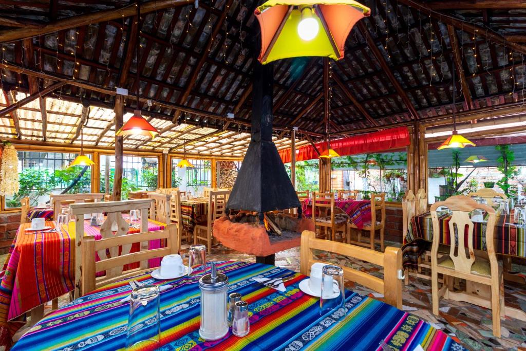 Restaurace v ubytování Santa Cruz Backpackers Hostal
