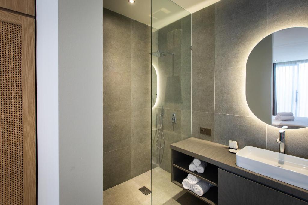 Koupelna v ubytování 20 Suites Umalas