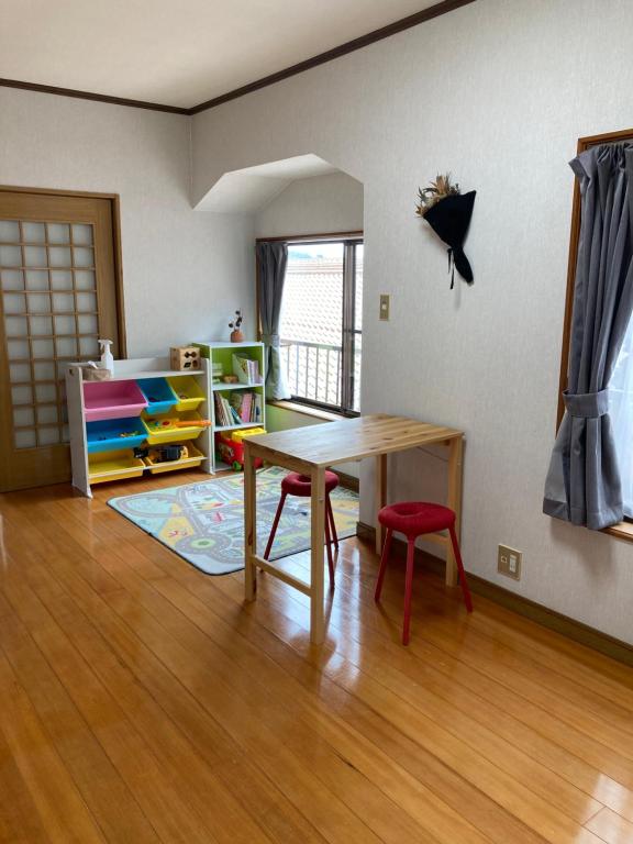 Afbeelding uit fotogalerij van 一棟貸し別荘つる in Matsue