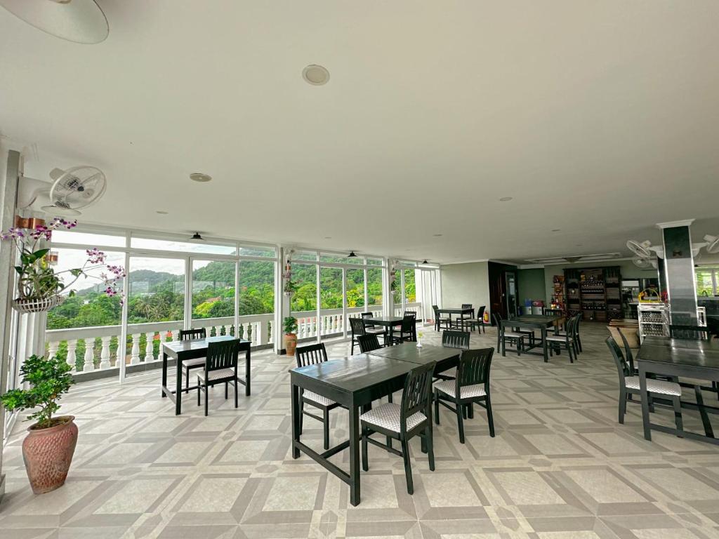 Restaurace v ubytování Summer Resort