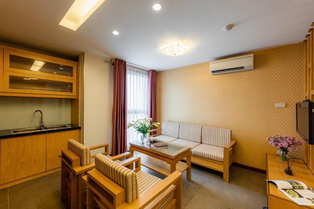 Posezení v ubytování Riverside Hanoi Hotel