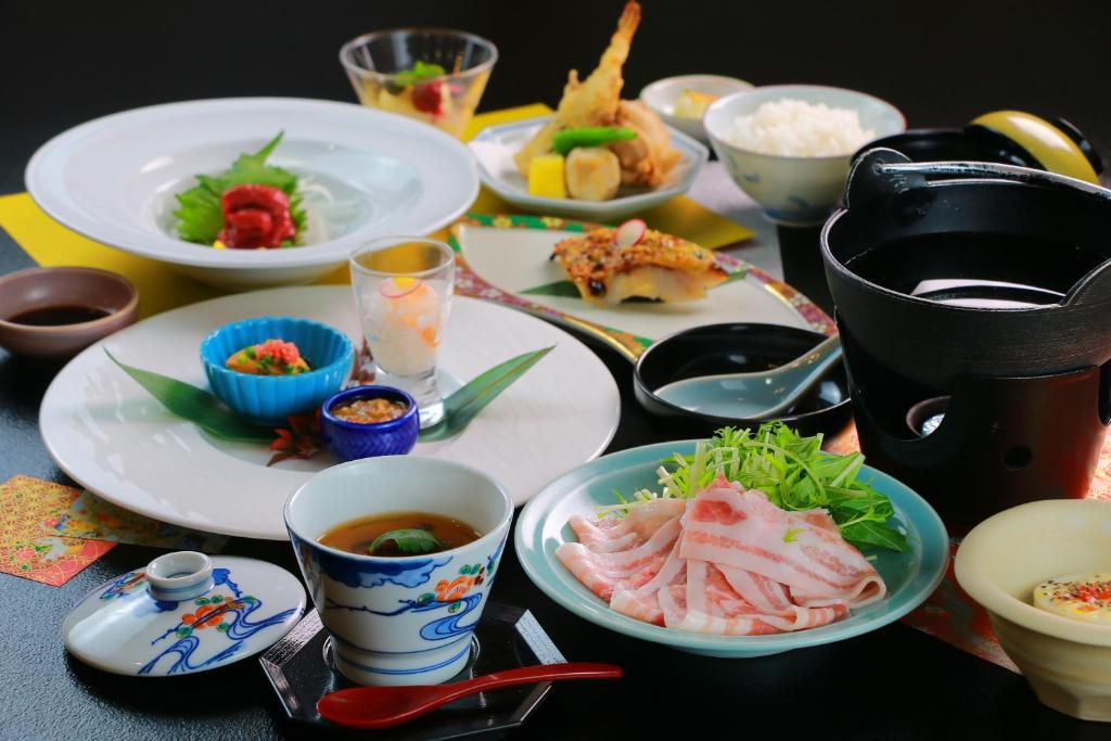 Matur á eða í nágrenni ryokan-hótelanna