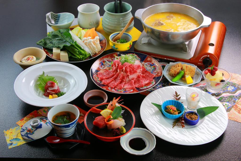 Matur á eða í nágrenni ryokan-hótelanna