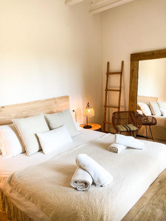 Postel nebo postele na pokoji v ubytování Sant Mori- La Escala Boutique apartment