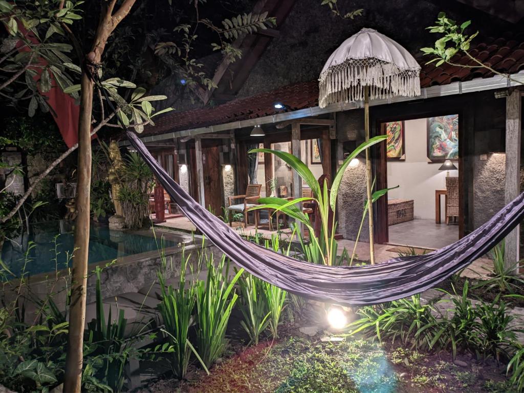Zahrada ubytování Astuti Gallery Homestay