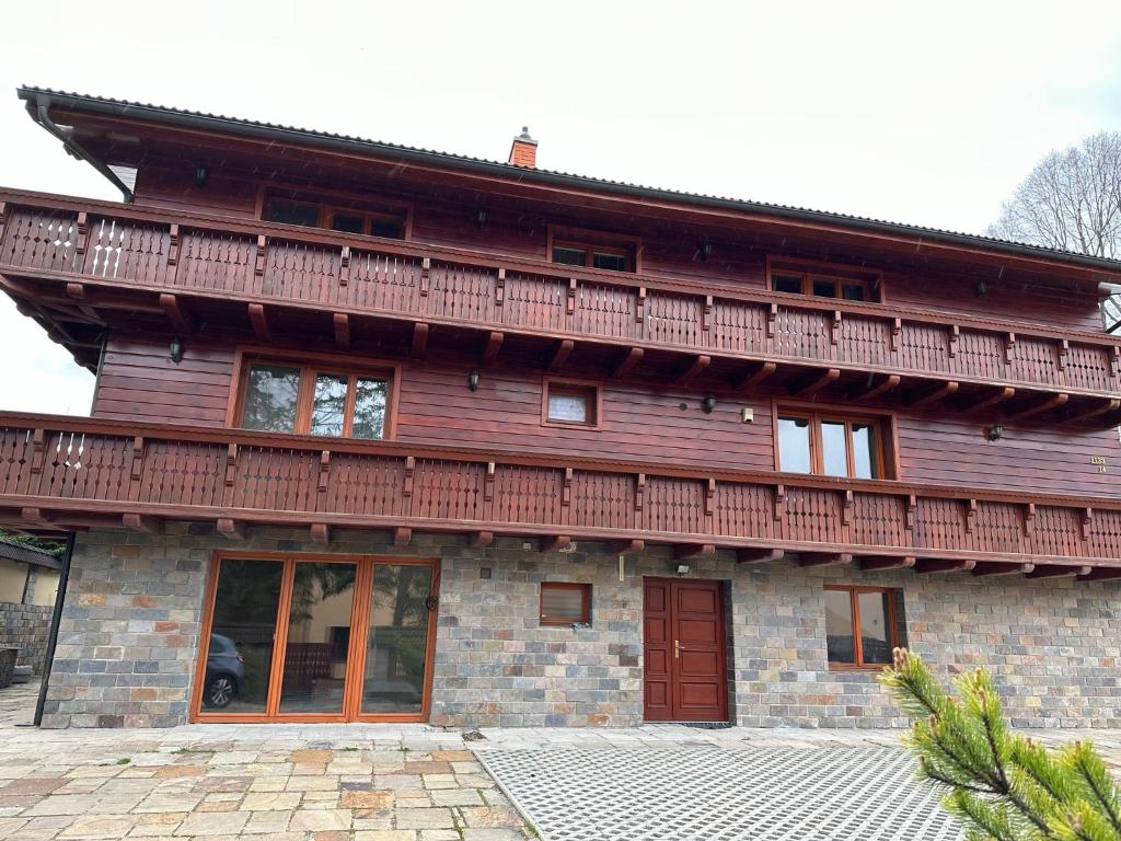 Budova, kde se apartmán nachází
