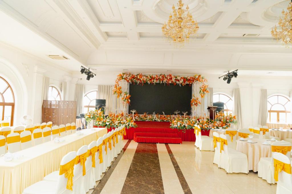 Fotografie z fotogalerie ubytování Hòa Nam Hotel v destinaci Nam Dương