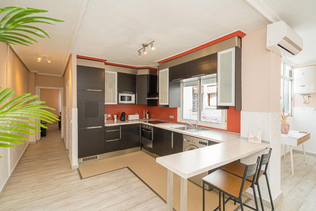 Kuchyň nebo kuchyňský kout v ubytování Casa Terra: Apartment 50 meters from the beach