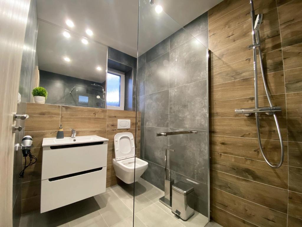 Koupelna v ubytování Vila LEMAR wellness & spa