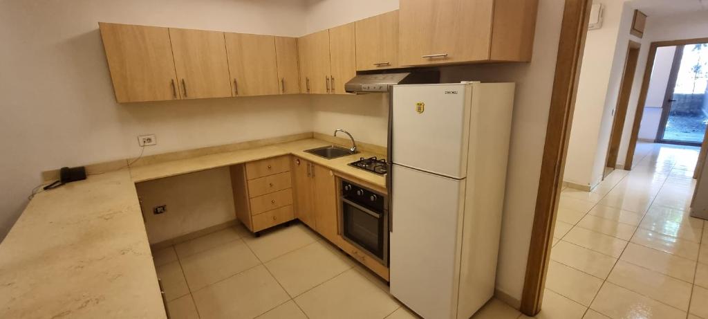 Kuchyň nebo kuchyňský kout v ubytování Le Caravelle Beirut