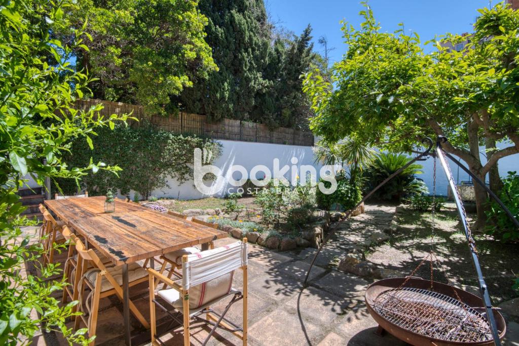 Casas y chalets Casa de poble amb encant al carrer Garrofers, en ple centre i a tocar de la platja en Sant Feliu de Guíxols, Cataluña