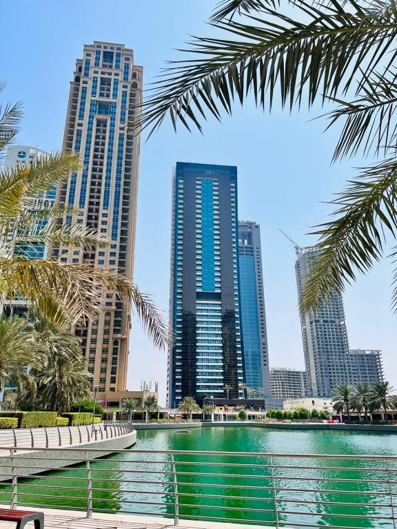 New Age Vacation Homes – Pleasant Studio in Goldcrest Views 2, JLT