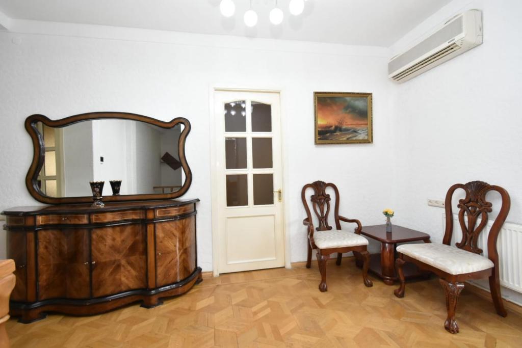 Posezení v ubytování Guesthouses Opera