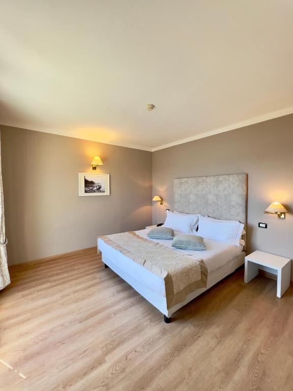 Hotel Villa Maria Au Lac - Gruppo Estella Hotels - Junior Suite Mit Balkon Und Seeblick