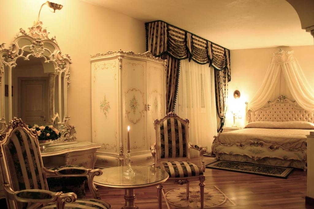 Hotel Continentale - Suite Miguel Ángel (3 Adultos)
