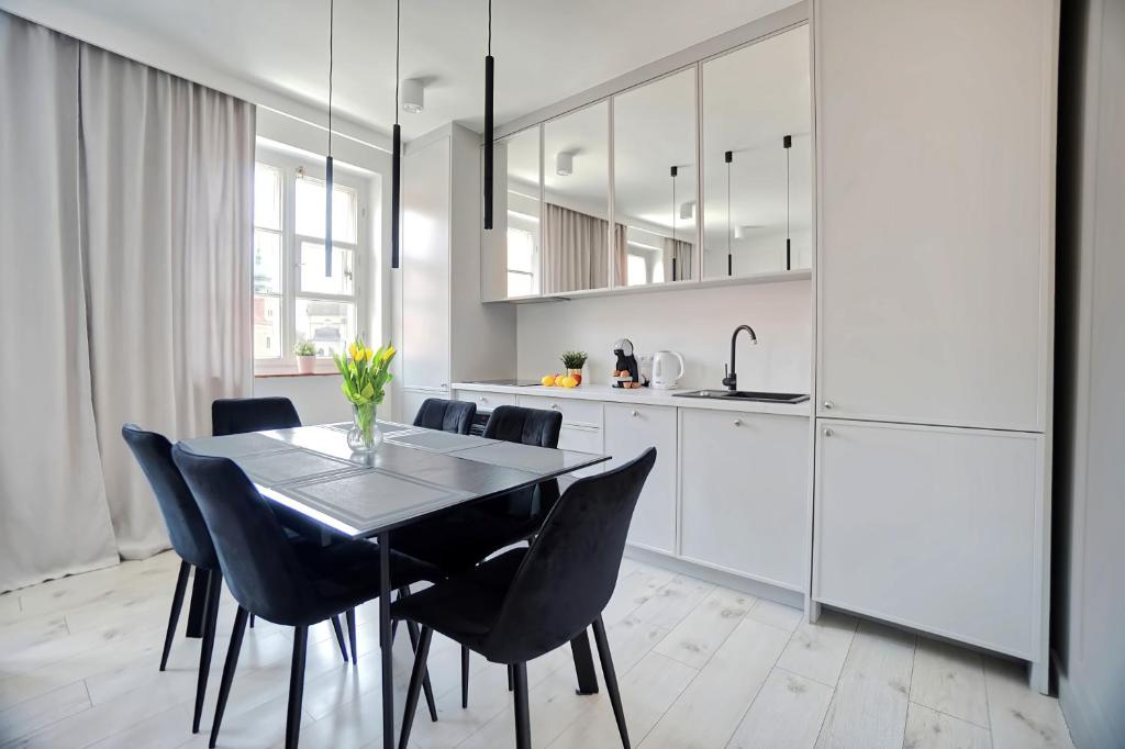 Warsaw Premium Apartments Old Town, Warsaw (updated prices 2024)