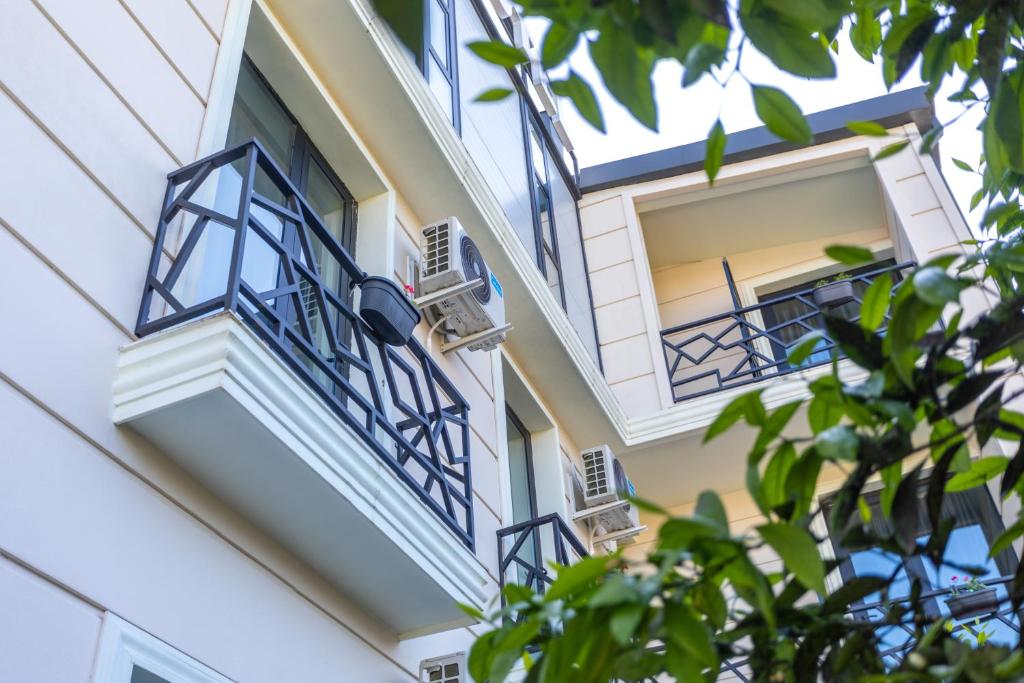 Balkón nebo terasa v ubytování Hotel West Way