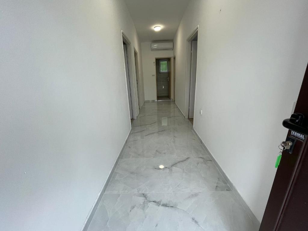Paklenica Apartment Josipa - Three-Bedroom Apartment