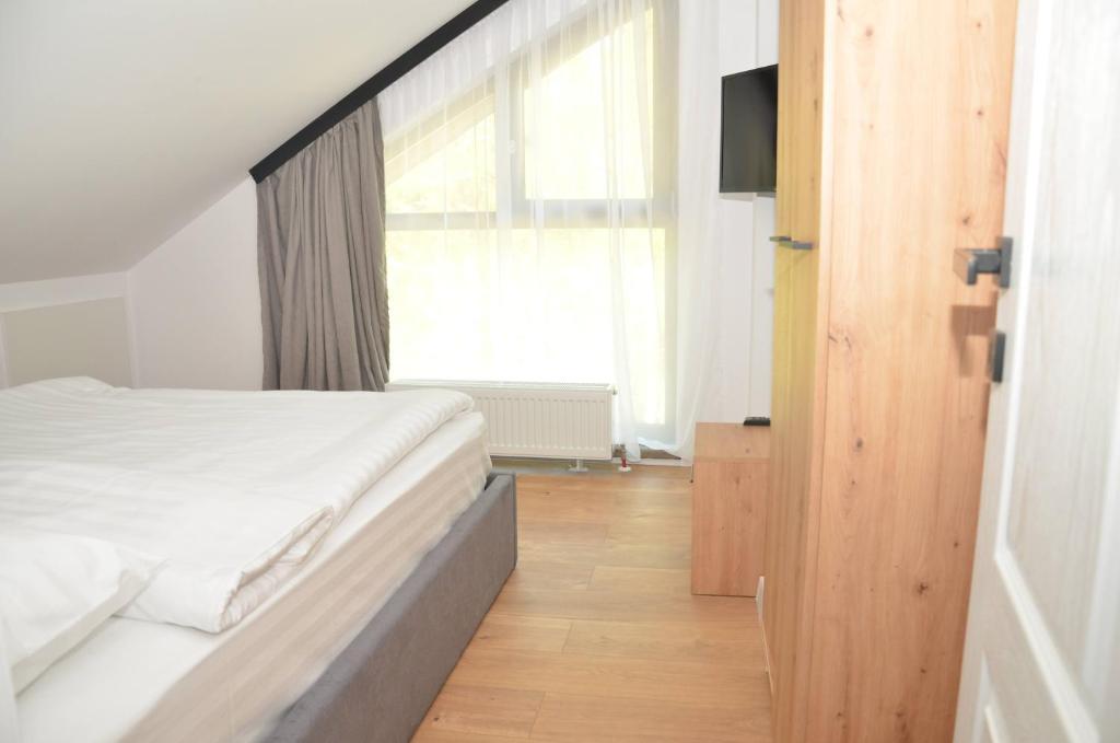 Forest Boutique - Resim 9