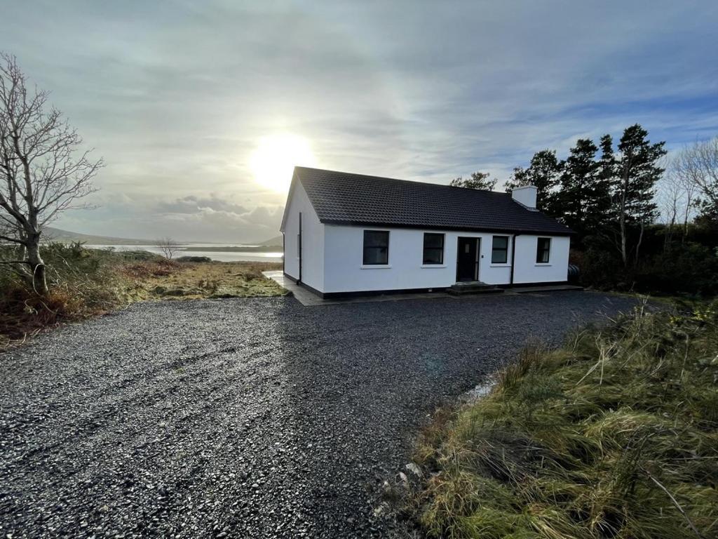 Seaview Cottage on Achill Island, Achill Sound (updated prices 2024)