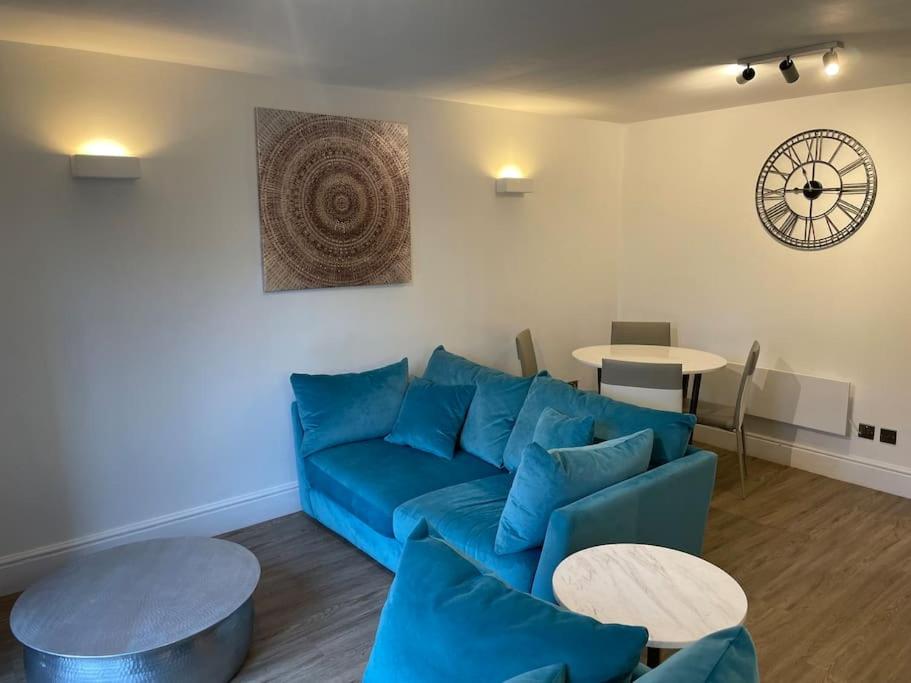 Gardenside, free private parking included, Bowness, Bownesson