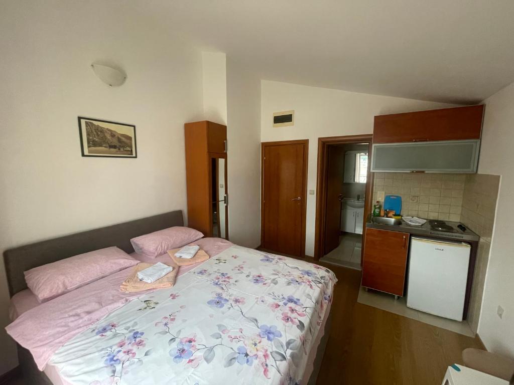 Apartments Manojlovic - 3