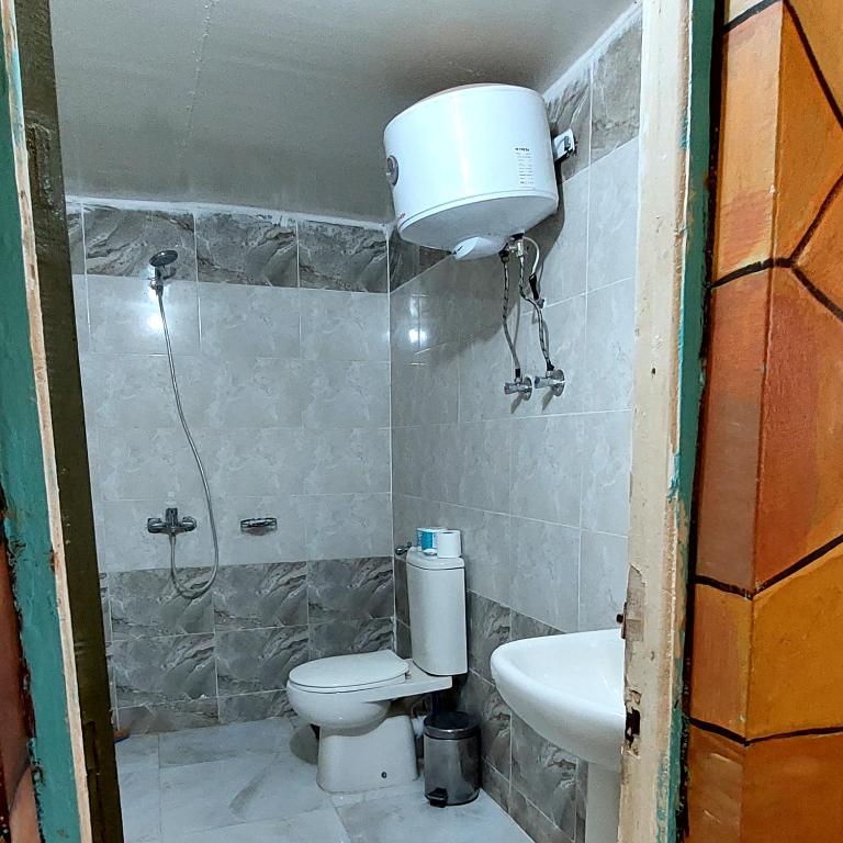 Koupelna v ubytování Hllol Hotel Abu Simbel