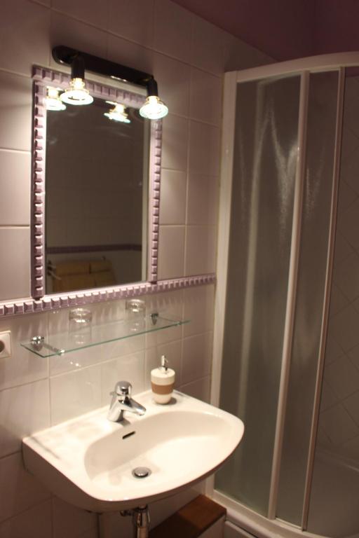 Château de Villeneuve - Montolieu - Deluxe Double Room