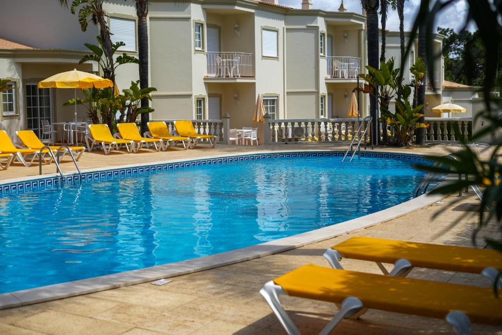 Bazén v ubytování Vila do Castelo nebo v jeho okolí