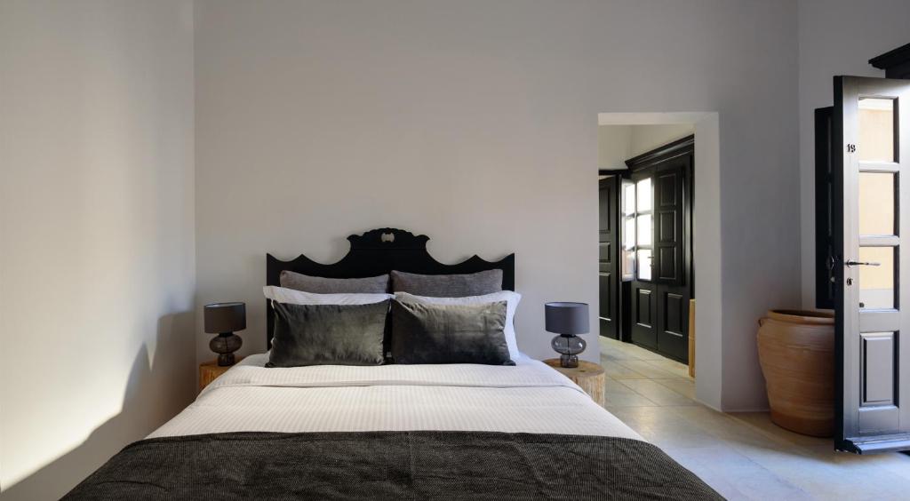 Firalia, Casa in Rock Suites - 1