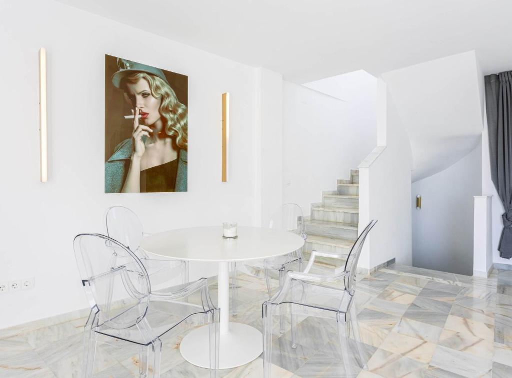 Fotografia z galérie ubytovania Modern Townhouse with sea view in Marbella v Marbelli
