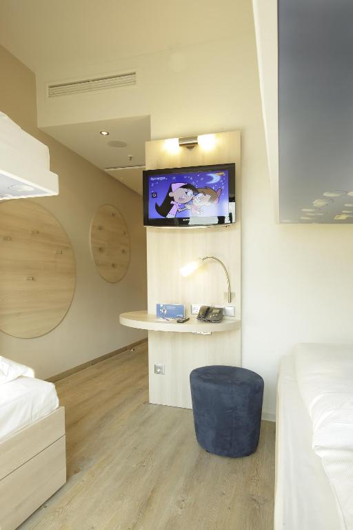 Postel nebo postele na pokoji v ubytování H2 Hotel Berlin-Alexanderplatz