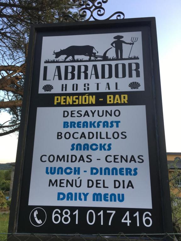 Hostal O Labrador - Housity