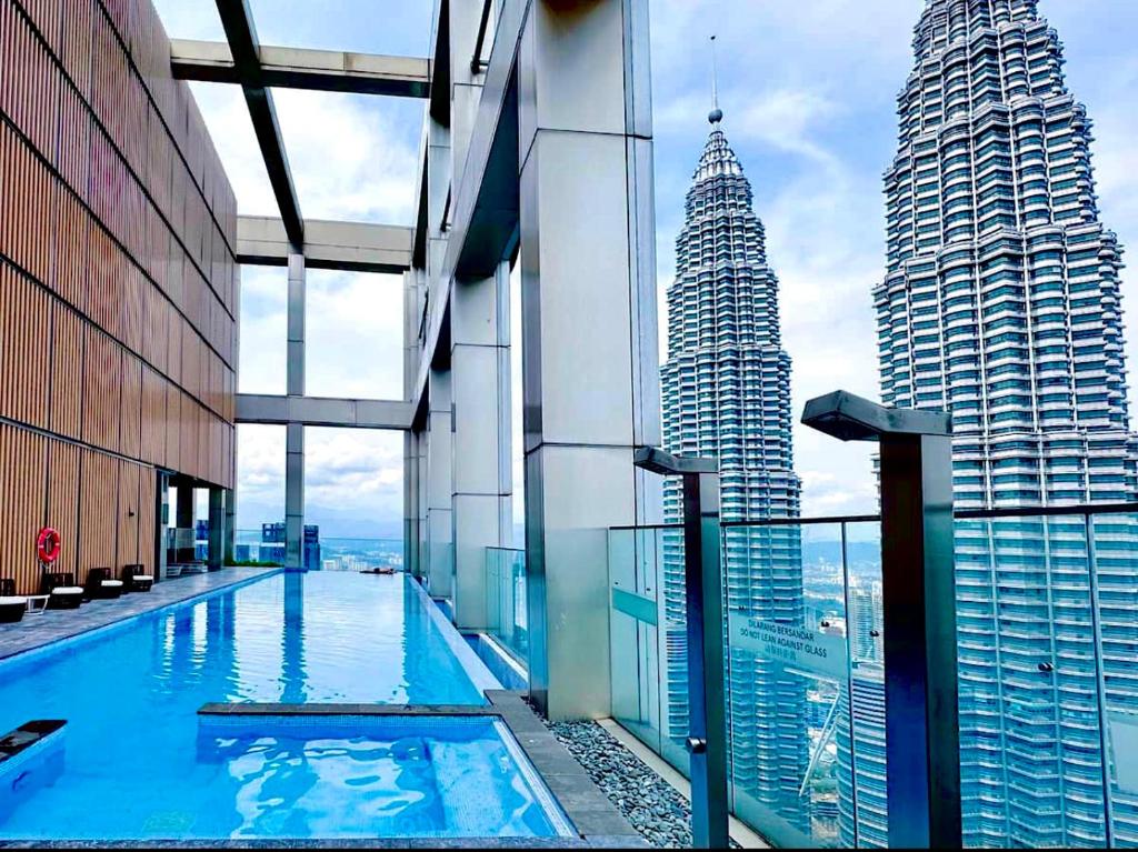 Tropicana The Residence - Housity