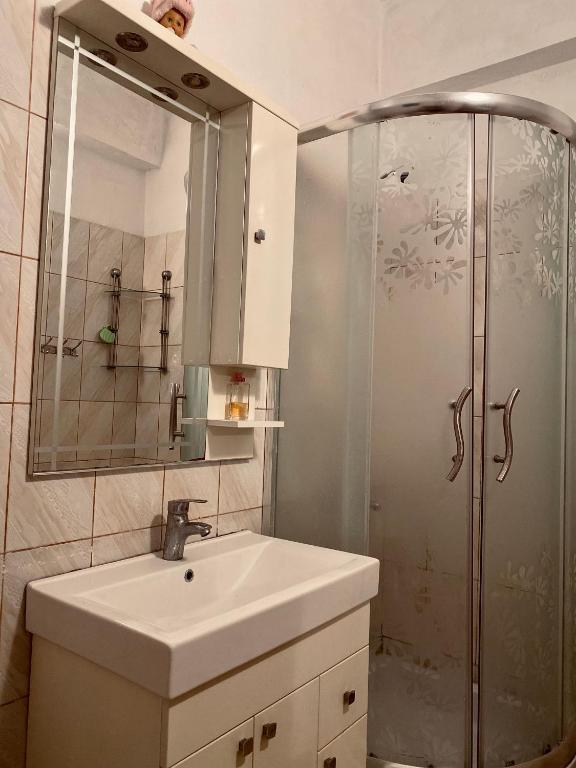 Charming Berat flat getaway - Imazhi 3