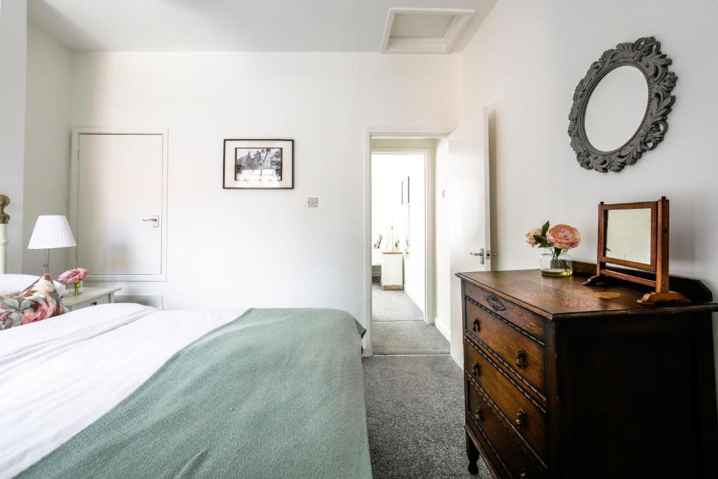 Fotografie z fotogalerie ubytování Chester Stays - Lovely 2 bedroom house in the heart of Chester v destinaci Chester