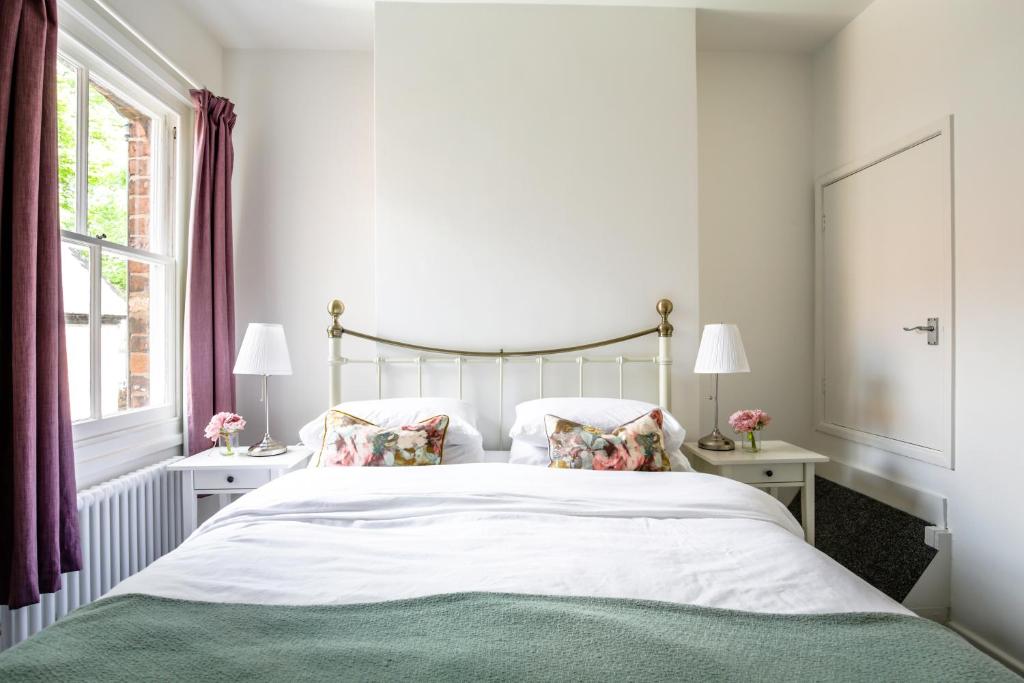 Fotografie z fotogalerie ubytování Chester Stays - Lovely 2 bedroom house in the heart of Chester v destinaci Chester