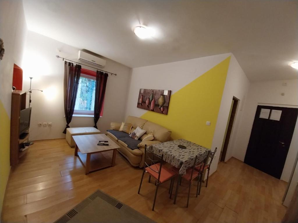 Apartmani Jadran - 1
